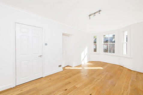 2 Lambolle Place Hi-