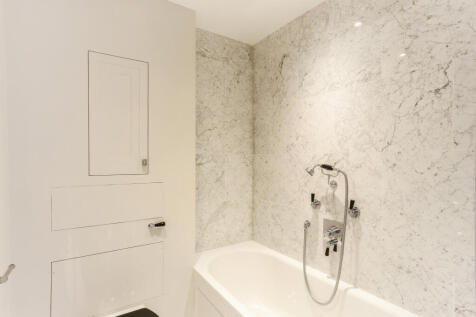 Bathroom (2)