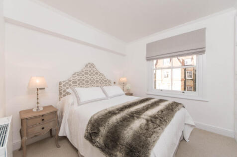 Bedroom (shot 1)