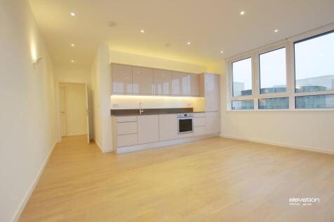 Living / Kitchen