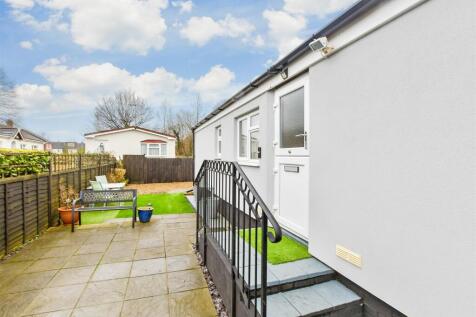 External Lifestyle Photograph