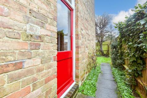 External Lifestyle Photograph