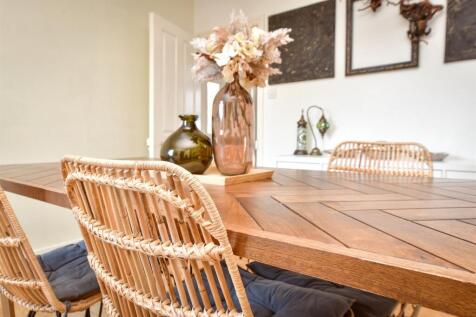 Internal Lifestyle Photograph