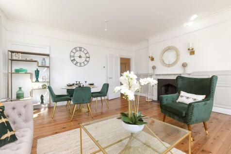 Lounge/Diner