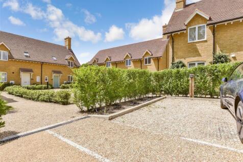 Driveway/Parking