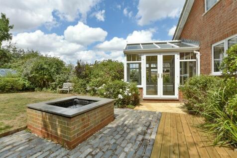 Patio / Decking