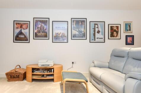 Internal Lifestyle Photograph
