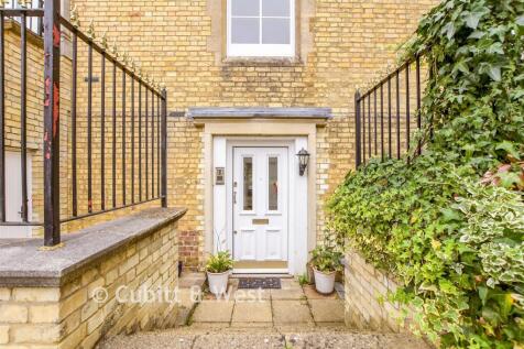 External Lifestyle Photograph