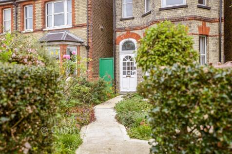 External Lifestyle Photograph