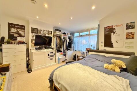 Lounge (currently...