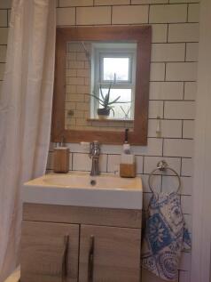 Bathroom1