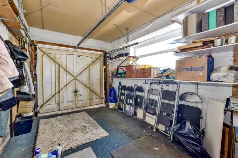 Garage - Interior