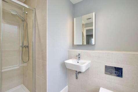 En Suite Shower Room/WC - View 2