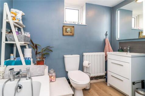 G/Floor Bathroom