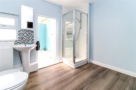 Ground Floor Shower