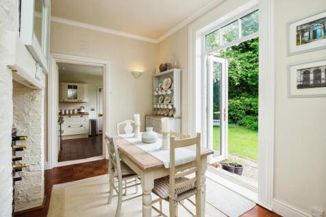 Breakfast Room