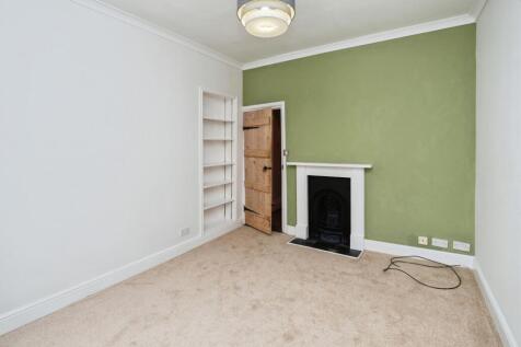 Bedroom 5/Study