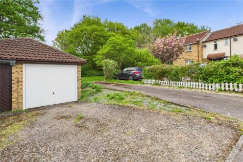 Garage/Parking