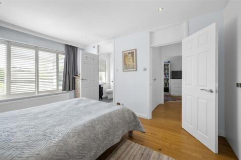 70 Cottenham Park Road,13.jpg