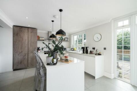 Preston Road 4- kit.jpg