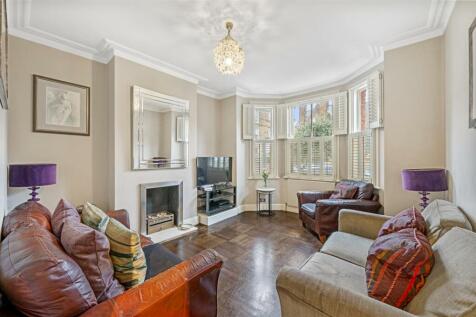 STRACHAN PLACE 6,8.jpg