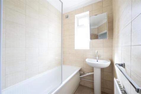 137 Bushey Road,17.jpg