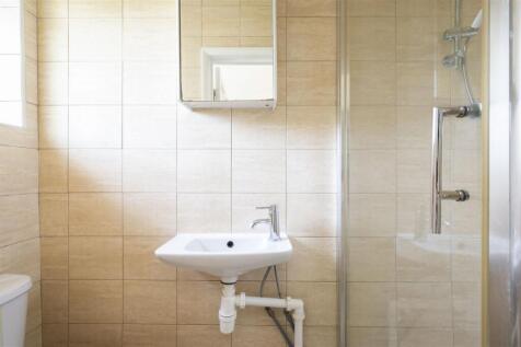 137 Bushey Road,23.jpg