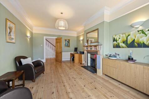 124 Pepys Road,13.jpg