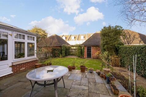 5 Rydon Mews,29.jpg