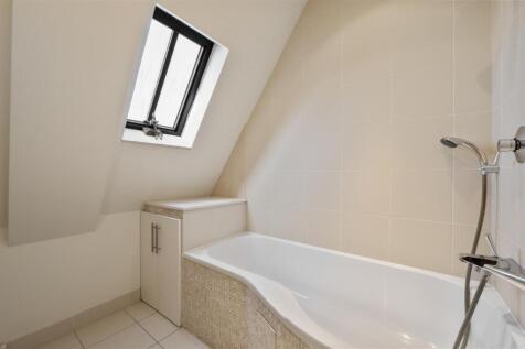 54 RIDGEWAY,11.jpg