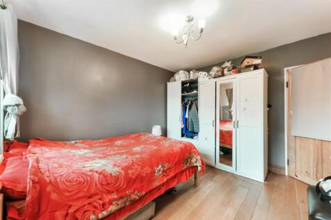SMITHWOOD CLOSE, 15-8.jpg