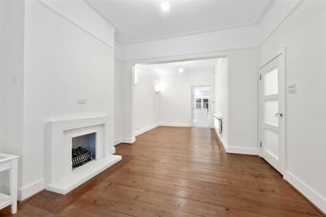 76 Pepys Road,13.jpg