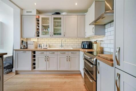 MELBURY GARDENS, 86B-32.jpg