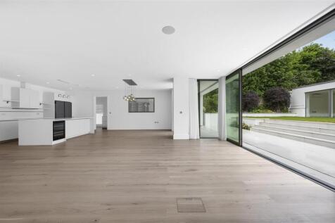92 Copse Hil,32.jpg