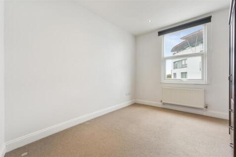 HIGH STREET 2, FLAT B (12 FROM 18)-15.jpg