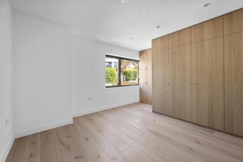 3, Holland Court,11.jpg