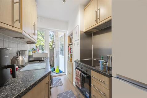 3 Brockham Close,5.jpg