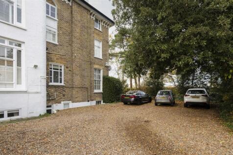 Flat 3 Lansdowne Court,7.jpg
