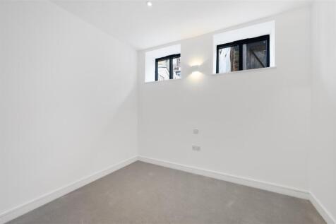 FLAT 2,2.jpg