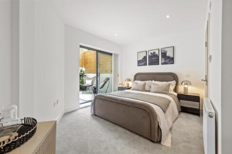 Flat 2, Lillium Mews,13.jpg
