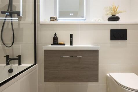 Flat 2, Lillium Mews,22.jpg