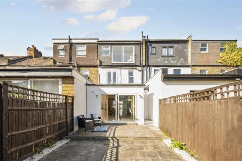 39 ASTON ROAD,13.jpg