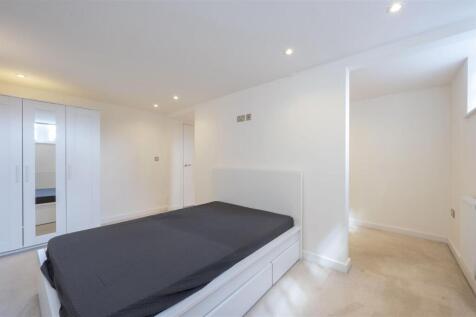 82, Craven Gardens ,16.jpg