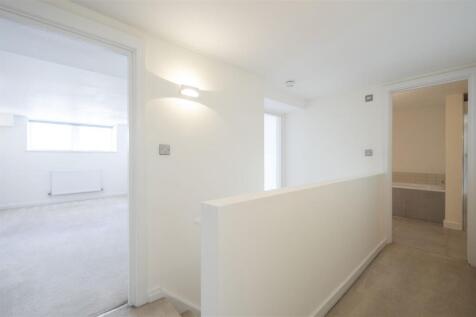 82, Craven Gardens ,18.jpg
