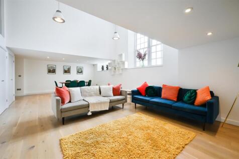 CRAVEN GARDENS, 82- (13).jpg