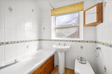 8 Hunter Road,9.jpg