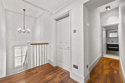 LINGFIELD ROAD 27,6.jpg