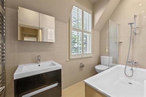 LINGFIELD ROAD 27,12.jpg