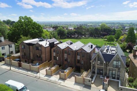 COTTENHAM PARK ROAD, 37, 2 DRONE (1).jpg