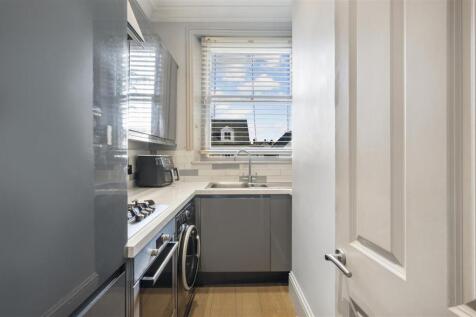 Flat 6, 27, Lingfield ,7.jpg